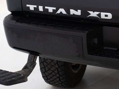 Used 2018 Nissan Titan PRO-4X w/ Pro-4x Convenience Package AWD/4WD image 20