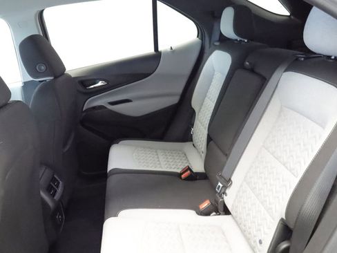 Used 2024 Chevrolet Equinox LT AWD/4WD image 21