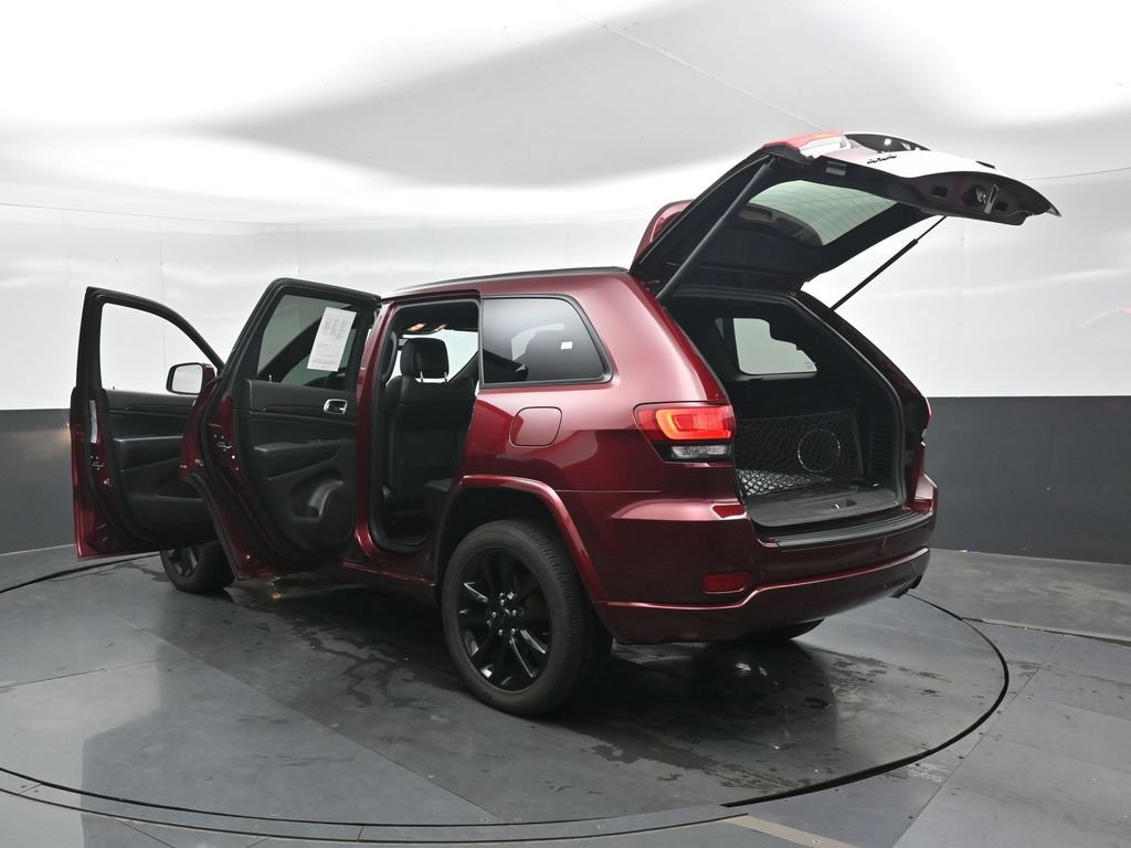 Used 2020 Jeep Grand Cherokee Altitude AWD/4WD image 50