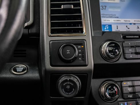 Used 2019 Ford F150 Raptor w/ Equipment Group 802A Luxury AWD/4WD image 64