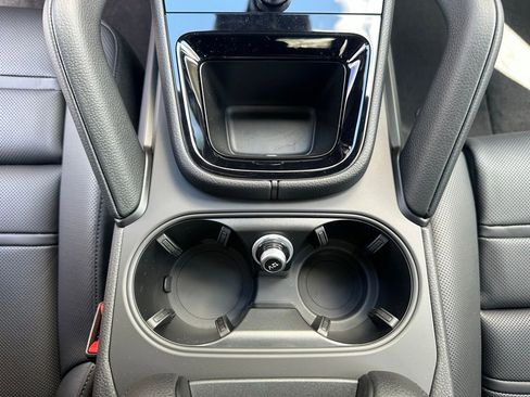 Used 2026 Porsche Cayenne Coupe image 28