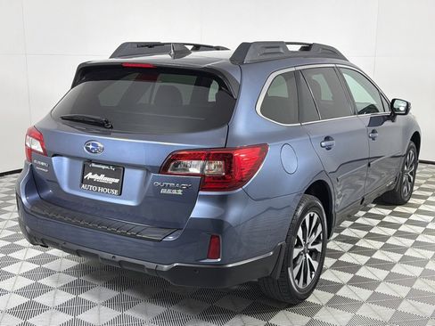 Used 2017 Subaru Outback 2.5i Limited image 5
