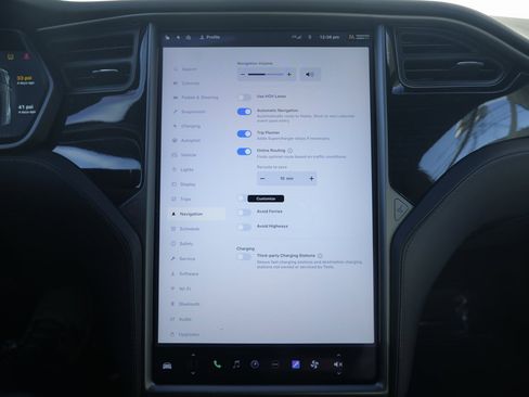 Used 2021 Tesla Model S Long Range Plus image 58