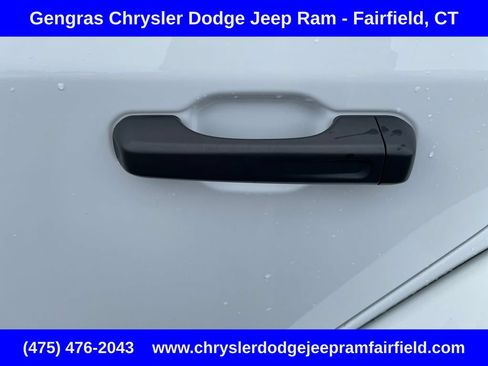 Used 2023 Jeep Wrangler Unlimited Sahara w/ Cold Weather Group AWD/4WD image 36