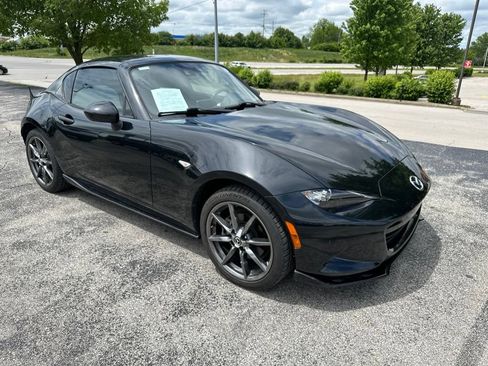 Used 2017 MAZDA MX-5 Miata RF Grand Touring w/ Appearance Package RWD image 2