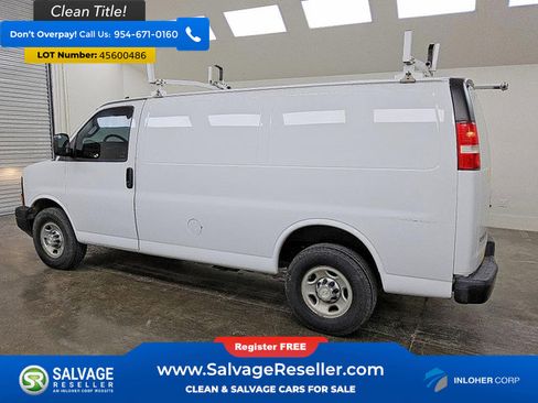 Used 2017 Chevrolet Express 2500 image 3