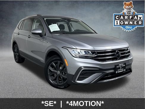 Used 2024 Volkswagen Tiguan SE image 1
