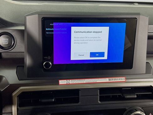 Used 2025 Toyota Tacoma SR5 image 22