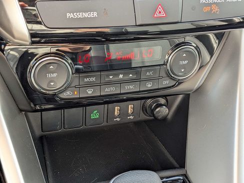 Used 2024 Mitsubishi Eclipse Cross SE AWD/4WD image 23