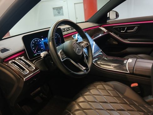 Used 2023 Mercedes-Benz S 580 4MATIC Sedan image 3