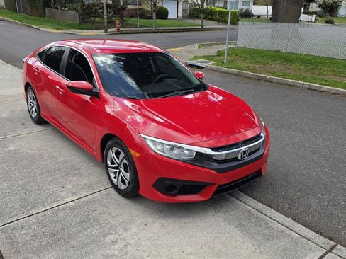 Used 2017 Honda Civic LX image 3