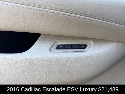 Used 2016 Cadillac Escalade ESV Luxury RWD image 13