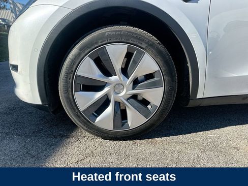 Used 2020 Tesla Model Y Performance image 10