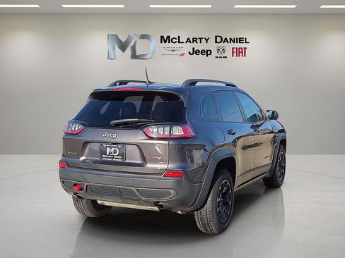 Used 2020 Jeep Cherokee Trailhawk w/ Cold Weather Group image 5
