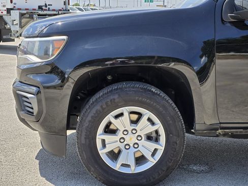Used 2022 Chevrolet Colorado LT w/ Fleet Safety Package RWD image 8
