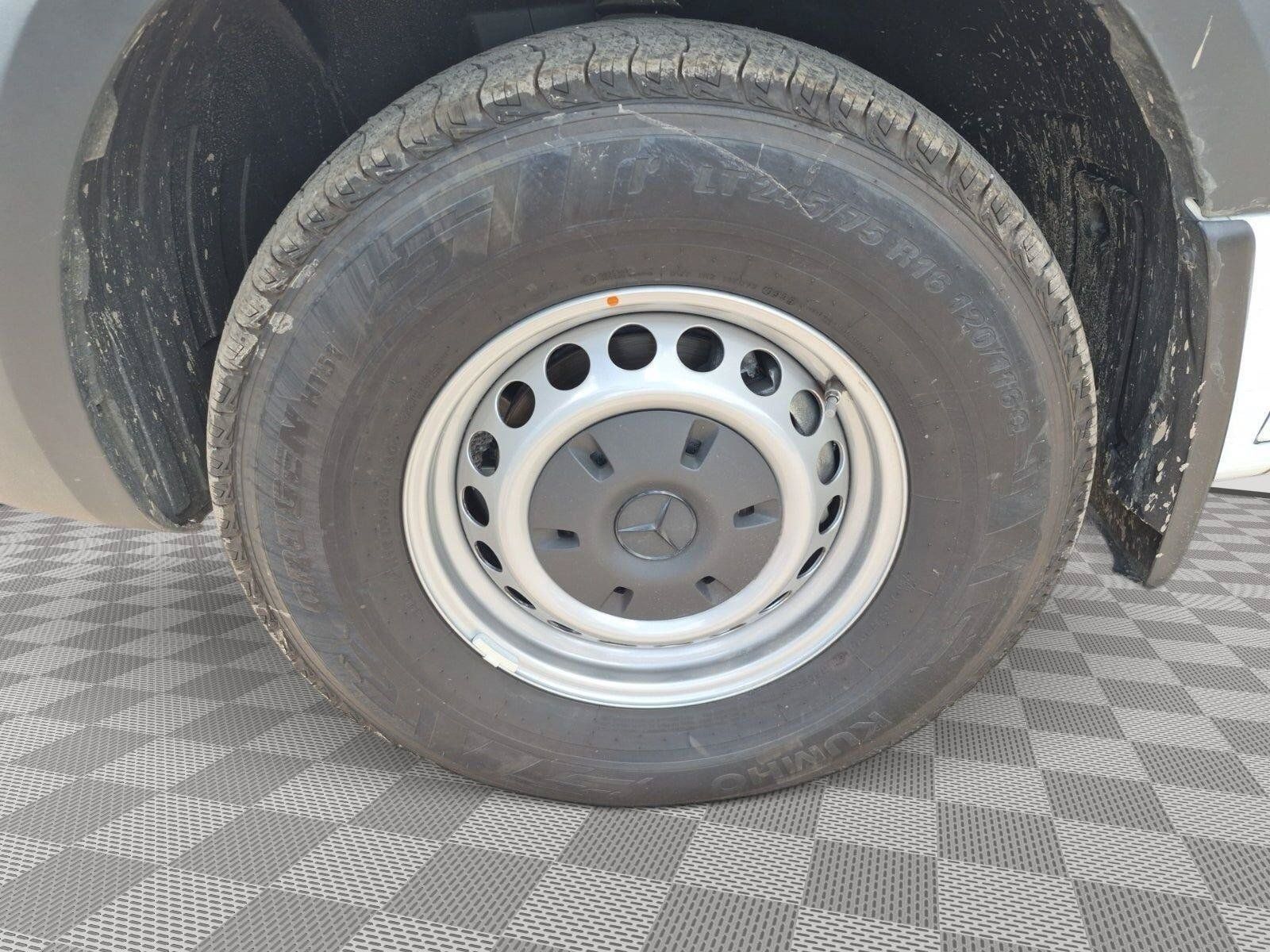 Used 2026 Mercedes-Benz Sprinter 2500 image 16