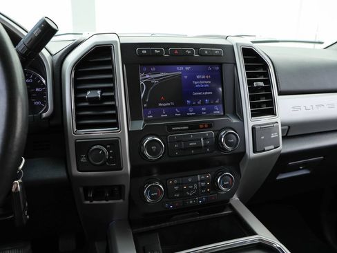 Used 2020 Ford F250 Lariat w/ Lariat Value Package AWD/4WD image 12