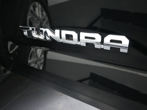 Used 2023 Toyota Tundra SR5 w/ SR5 Premium Package AWD/4WD image 43