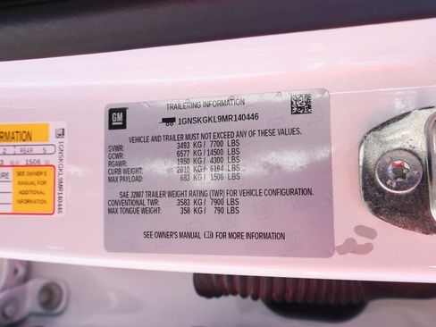 Used 2021 Chevrolet Suburban High Country w/ Premium Package image 60