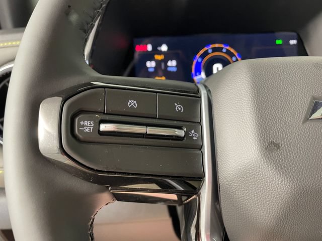 New 2026 Chevrolet Colorado ZR2 w/ Technology Package AWD/4WD image 8