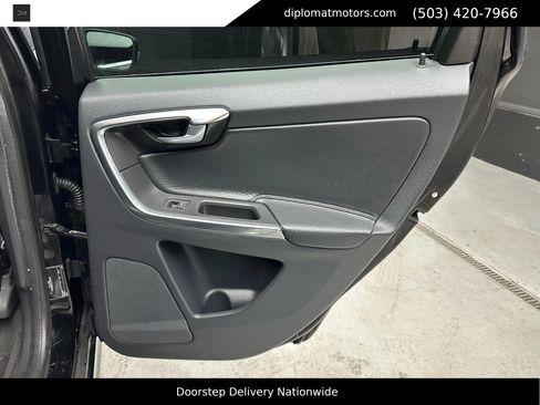 Used 2014 Volvo XC60 3.2 image 25