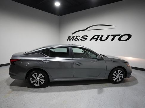Used 2022 Nissan Altima 2.5 S image 6