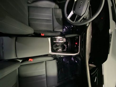 New 2025 Audi Q5 Premium Plus image 10