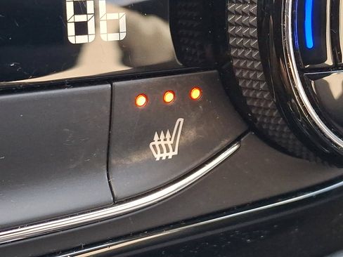 Used 2022 Buick Encore GX Select image 24