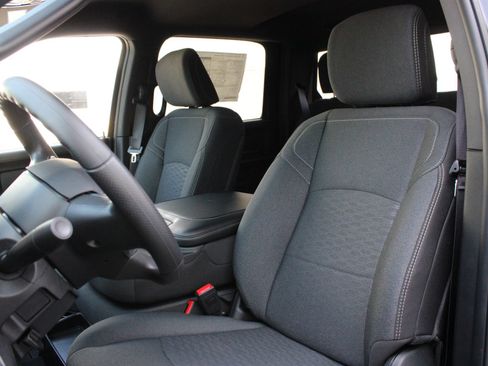 New 2026 RAM 2500 Warlock AWD/4WD image 15