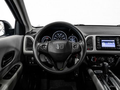 Used 2016 Honda HR-V LX image 22