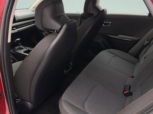 Used 2025 Kia K4 FWD image 9
