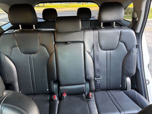 Used 2024 Kia Sorento S AWD/4WD image 33