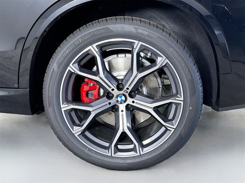 New 2026 BMW X5 xDrive50e w/ M Sport Package image 33