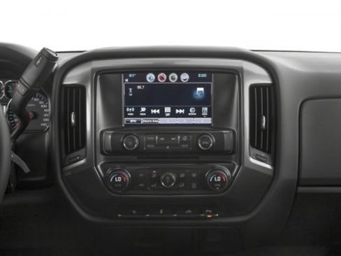 Used 2018 Chevrolet Silverado 1500 LT w/ All Star Edition AWD/4WD image 13