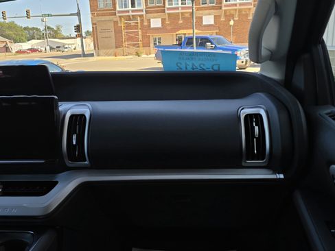 New 2025 Ford Expedition Max Active AWD/4WD image 10