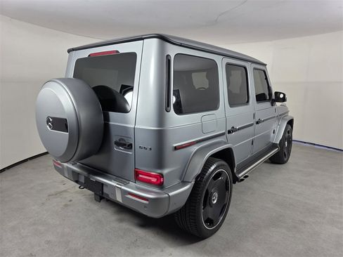 Used 2025 Mercedes-Benz G 63 AMG 4MATIC image 4