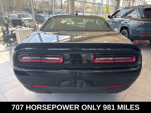 Used 2022 Dodge Challenger SRT Hellcat w/ SRT Black Package RWD image 15