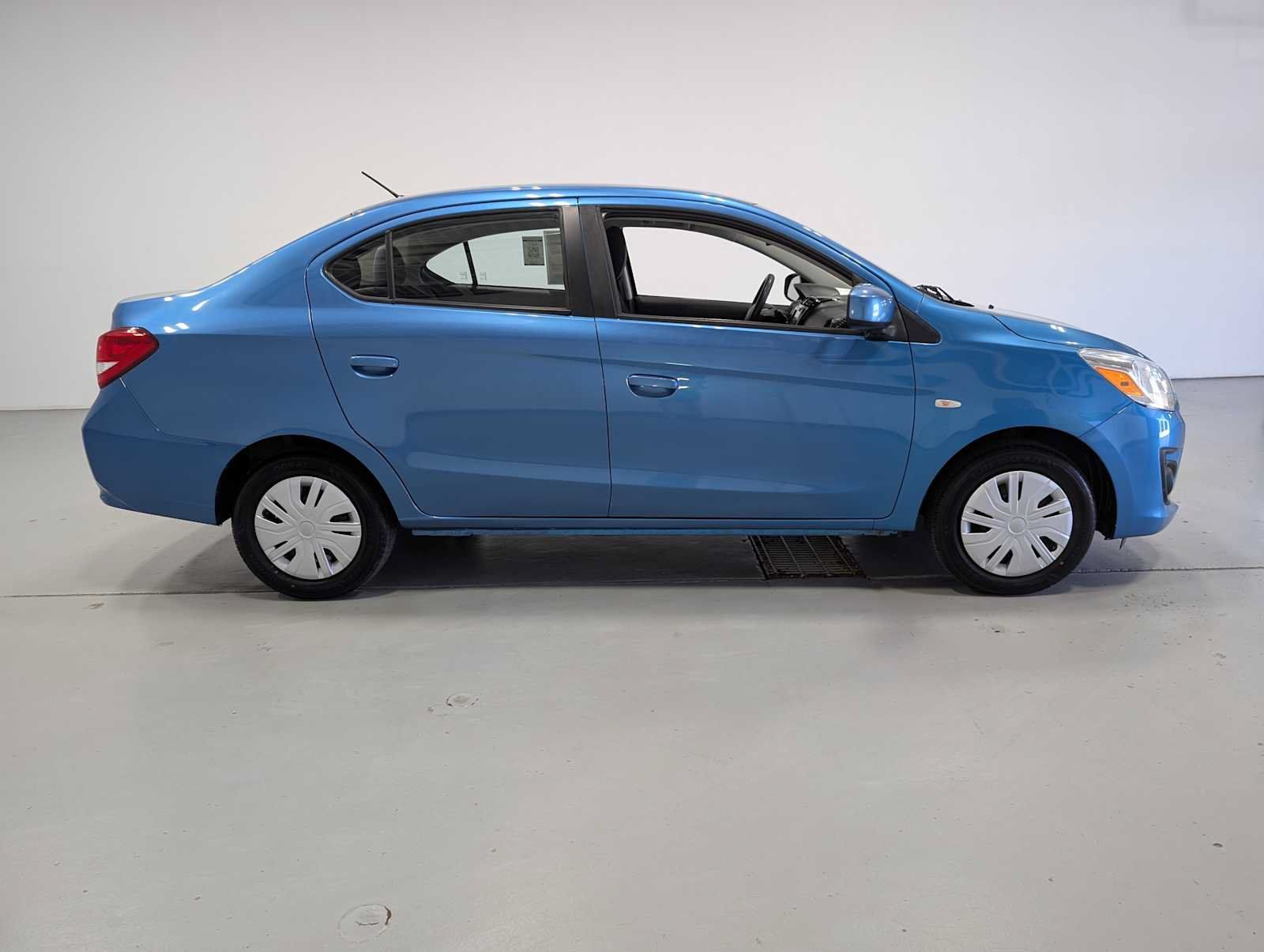 Used 2019 Mitsubishi Mirage G4 ES FWD image 7