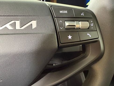 New 2026 Kia K4 LXS image 24