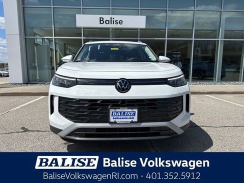 New 2026 Volkswagen Tiguan SE AWD/4WD image 2