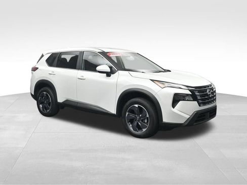 Used 2025 Nissan Rogue SV FWD image 7