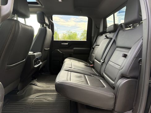 Used 2022 GMC Sierra 2500 Denali w/ Denali Ultimate Package image 31