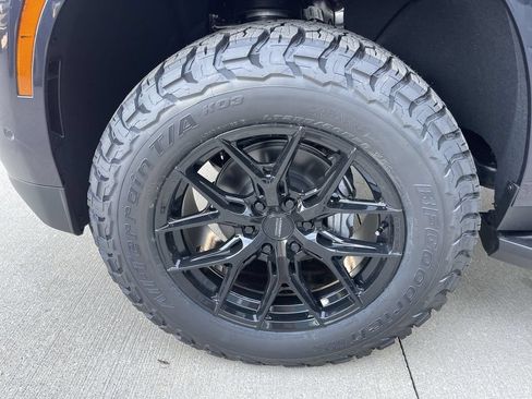 New 2026 Chevrolet Tahoe RST w/ RST Capability Package AWD/4WD image 10