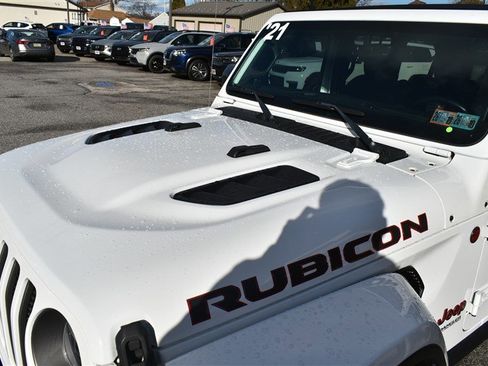 Used 2021 Jeep Wrangler Unlimited Rubicon image 9