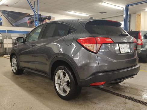 Used 2016 Honda HR-V EX image 28