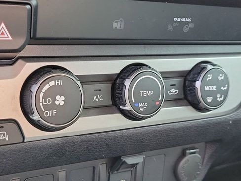 Used 2021 Toyota Tacoma SR image 28