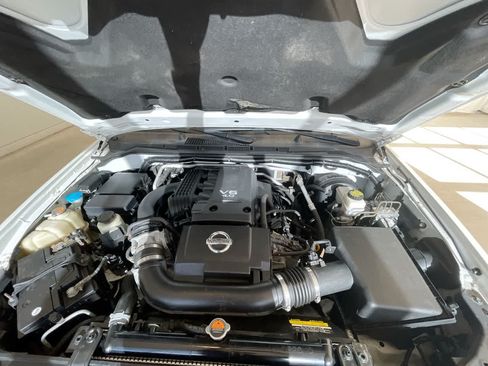 Used 2019 Nissan Frontier SV AWD/4WD image 24