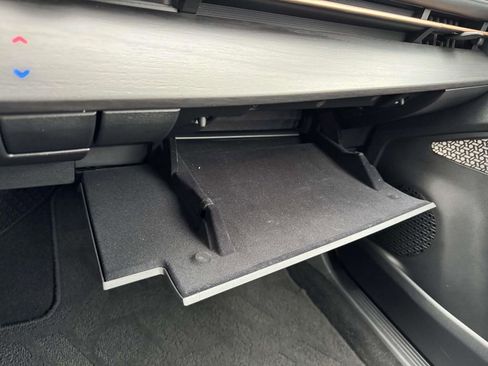 Certified 2024 Nissan Ariya FWD image 33