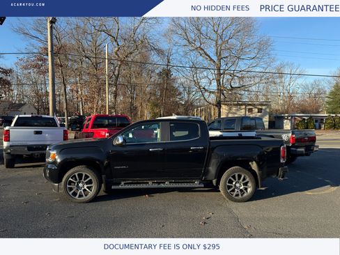 Used 2019 GMC Canyon Denali image 5