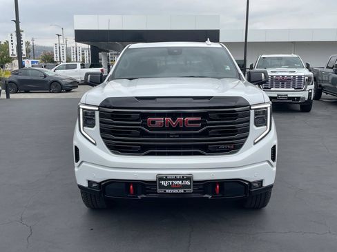 New 2026 GMC Sierra 1500 AT4 w/ AT4 Premium Package AWD/4WD image 2